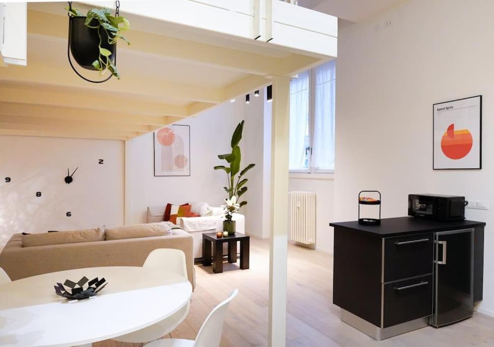 Ferienwohnung Navigli-Bocconi Spazio Luce Design Mailand Exterior foto